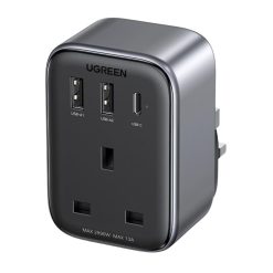 UGREEN 4-in-1 Outlet Extender 1 x AC Outlet 1 x USB-C 2 x USB-A